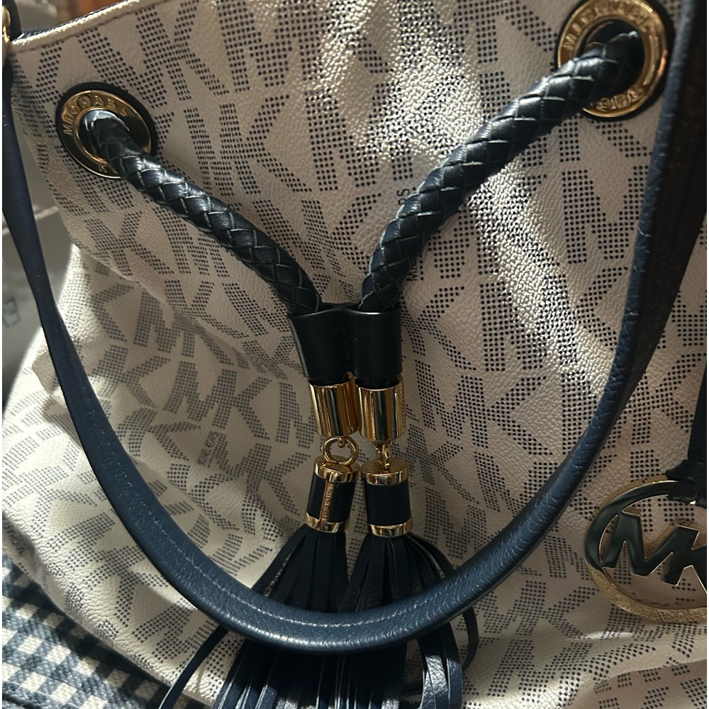 Authentic MK Bucket Style Bag